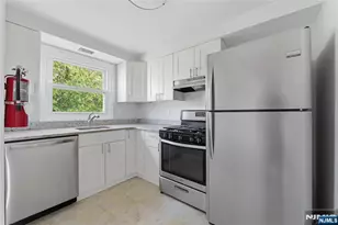 55 Marconi Street 2, Clifton, NJ 07013 - Photo 10