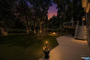 375 Queens Ct, Ridgewood, NJ 07450 - Photo 6