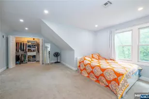 375 Queens Ct, Ridgewood, NJ 07450 - Photo 30
