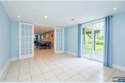 375 Queens Court, Ridgewood, NJ 07450 - Photo 42