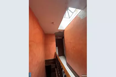 184 Van Horne Street, Jersey City, NJ 07304 - Photo 18