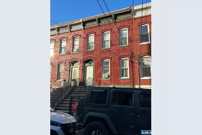 184 Van Horne Street, Jersey City, NJ 07304 - Photo 2