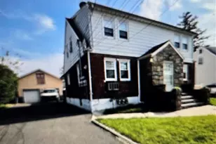 230 Martha Ave, Elmwood Park, NJ 07407 - Photo 6