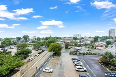 300 Winston Drive 517 #517, Cliffside Park, NJ 07010 - Photo 28