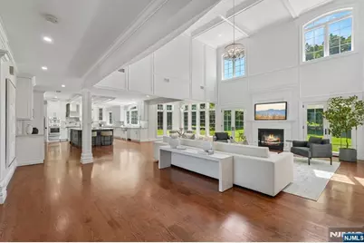 707 Black Hawk Lane, Franklin Lakes, NJ 07417 - Photo 12