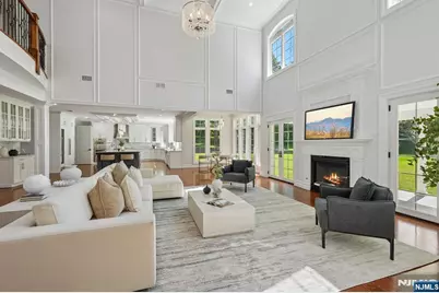 707 Black Hawk Lane, Franklin Lakes, NJ 07417 - Photo 10