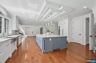 707 Black Hawk Ln, Franklin Lakes, NJ 07417 - Photo 22