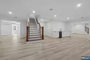 707 Black Hawk Ln, Franklin Lakes, NJ 07417 - Photo 42