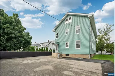 18 Unit 2 Lincoln Avenue 2 #2, Little Falls Township, NJ 07424 - Photo 22