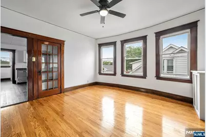 18 Unit 2 Lincoln Avenue 2 #2, Little Falls Township, NJ 07424 - Photo 10