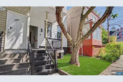 135 Bergen Avenue, Kearny, NJ 07032 - Photo 32