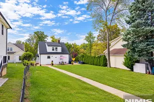 229 River Dr, Elmwood Park, NJ 07407 - Photo 1