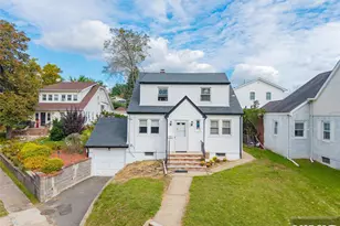 229 River Dr, Elmwood Park, NJ 07407 - Photo 4