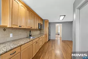 522 26th St, Union City, NJ 07087 - Photo 10