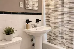476 Heath Pl 28, Hackensack, NJ 07601 - Photo 4