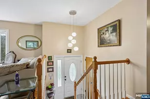 347 Alan Dr, Paramus, NJ 07652 - Photo 4