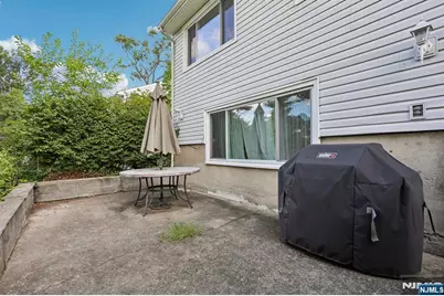 347 Alan Drive, Paramus, NJ 07652 - Photo 28