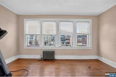 292 Maple Avenue, East Orange, NJ 07017 - Photo 10