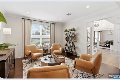2 Churchill Court, Paramus, NJ 07652 - Photo 16