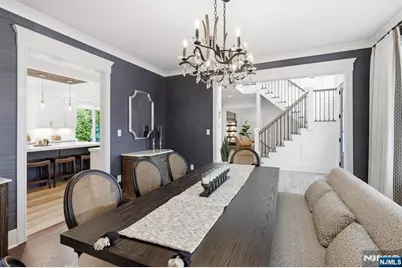 2 Churchill Court, Paramus, NJ 07652 - Photo 6