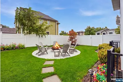 2 Churchill Court, Paramus, NJ 07652 - Photo 48