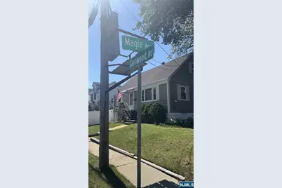 895 Magie Avenue C #C, Union Township, NJ 07083 - Photo 12