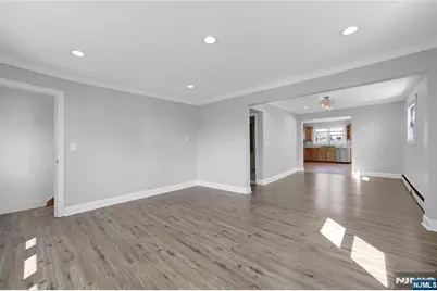 133 Summit Avenue, Elmwood Park, NJ 07407 - Photo 12