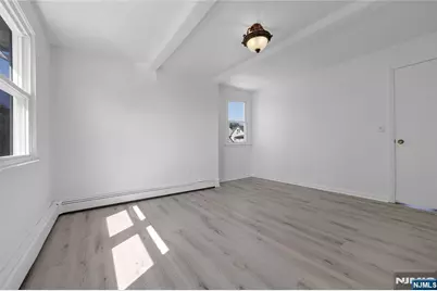 133 Summit Avenue, Elmwood Park, NJ 07407 - Photo 38