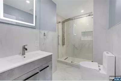 133 Summit Avenue, Elmwood Park, NJ 07407 - Photo 22