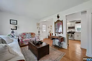 10 Knickerbocker Rd, Demarest, NJ 07627 - Photo 28