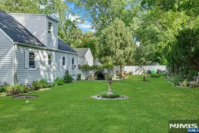 10 Knickerbocker Road, Demarest, NJ 07627 - Photo 14