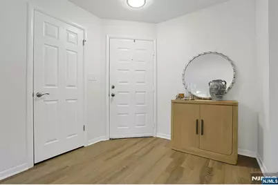 136 Mulberry Road 6 #6, Ramsey, NJ 07446 - Photo 4