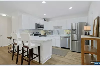 136 Mulberry Road 6 #6, Ramsey, NJ 07446 - Photo 12