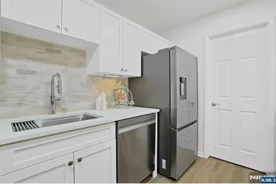 136 Mulberry Road 6 #6, Ramsey, NJ 07446 - Photo 16