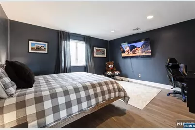 229 Werimus Road, Woodcliff Lake, NJ 07677 - Photo 28