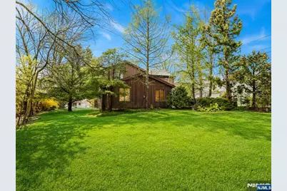 229 Werimus Road, Woodcliff Lake, NJ 07677 - Photo 2