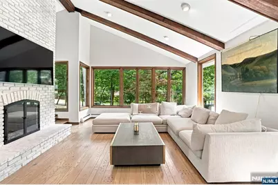 7 Sleepy Hollow Road, Saddle River, NJ 07458 - Photo 2