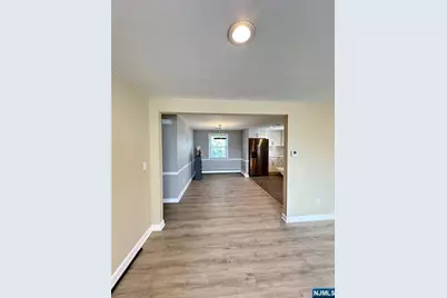 79 Tuttle Street 2 #2, Wallington, NJ 07057 - Photo 4