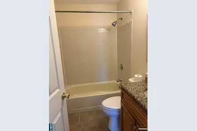 308 Linden Street H3 #H3, Mahwah, NJ 07430 - Photo 18