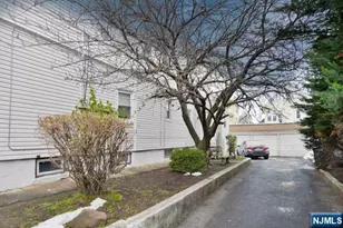 441-443 E 27th Street 2, Paterson, NJ 07514 - Photo 4