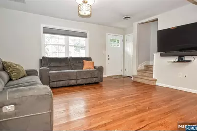 475 Goffle Road, Wyckoff Township, NJ 07481 - Photo 6