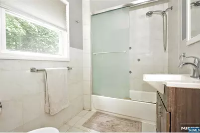 475 Goffle Road, Wyckoff Township, NJ 07481 - Photo 14
