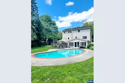 593 Westwood Avenue, River Vale Township, NJ 07675 - Photo 40