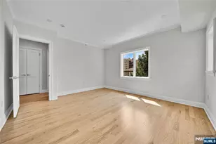306 Coolidge Ave, Fort Lee, NJ 07024 - Photo 34