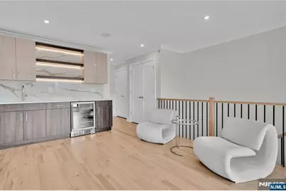 306 Coolidge Avenue, Fort Lee, NJ 07024 - Photo 38