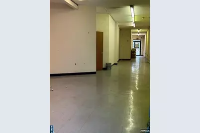 217 Main Street 217 A &amp; 217 C #217 A &amp; 217 C, Fort Lee, NJ 07024 - Photo 4