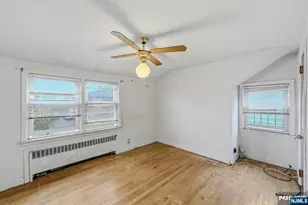 98 Baldwin Pl, Bloomfield, NJ 07003 - Photo 38