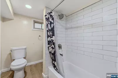 98 Baldwin Place, Bloomfield, NJ 07003 - Photo 46