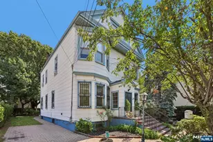 30-34 Somme St, Newark, NJ 07105 - Photo 2