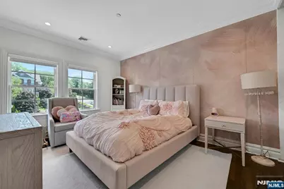 100 Heights Lane, Tenafly, NJ 07670 - Photo 30